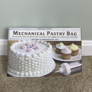 Williams Sonoma Mechanical Pastry Bag  Stainless Steel 10 Tips Cake Decorating